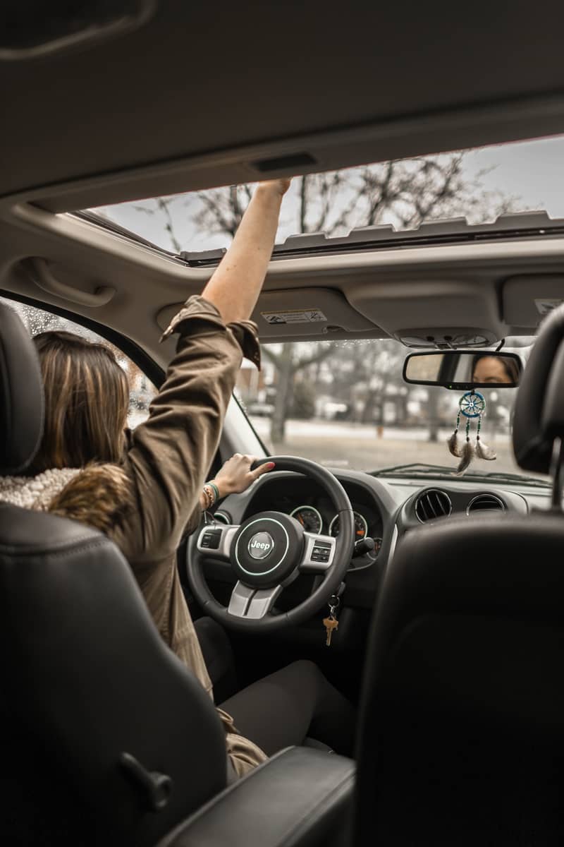 On s'est mis au volant d'un simulateur de conduite automobile, dans une  auto-école de Nevers - Nevers (58000)